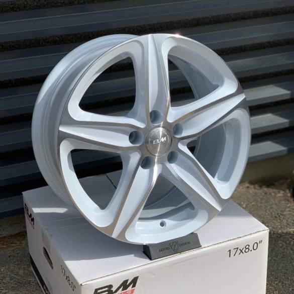 BM DRIVE WHITE 7x17 5X114.3 ET40 KR73.1