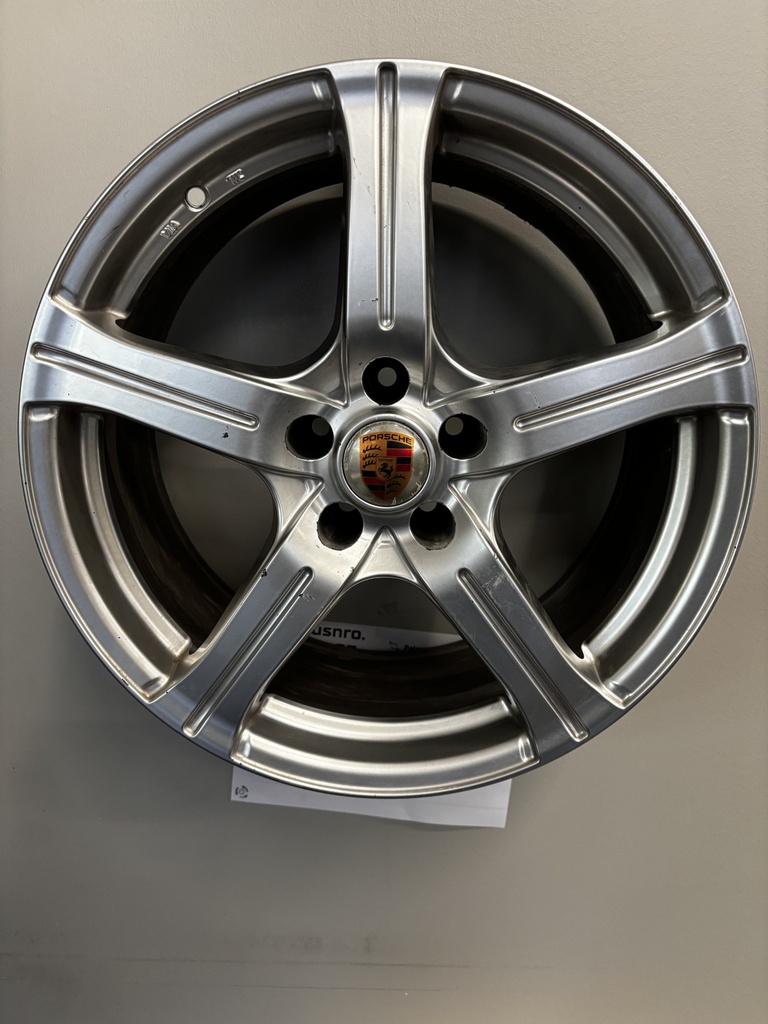 ERIKOISVANTEEET 8,5X18 5X112 ET15 KR66.6