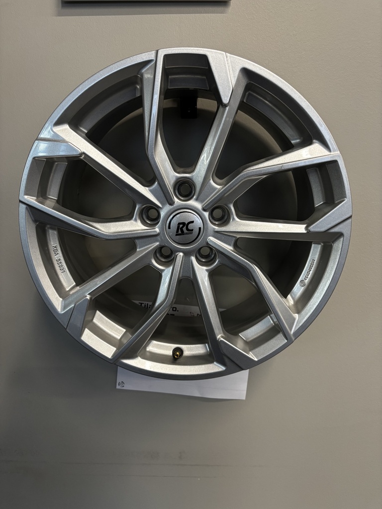 BROCK RC 34 8X18" ET45 +8.5X18" ET 56 5X112 KR57.1