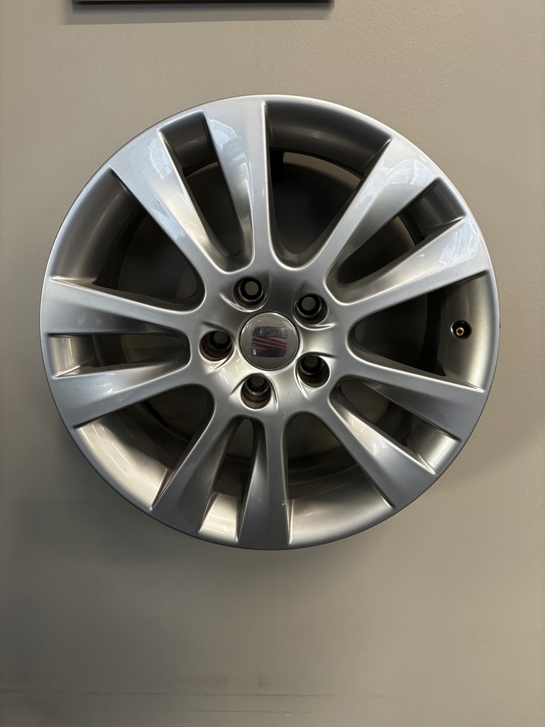 SEAT 17" 5X112 ET39 KR57.1
