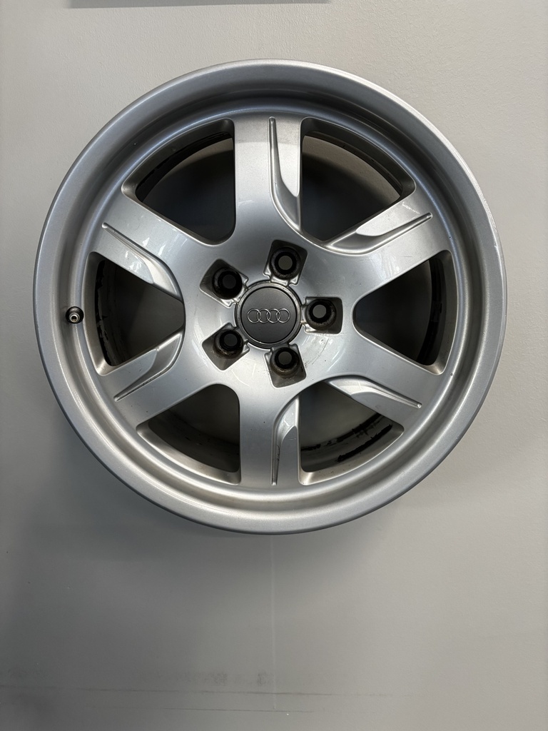 Audi 5x112 7,5x17 ET 27